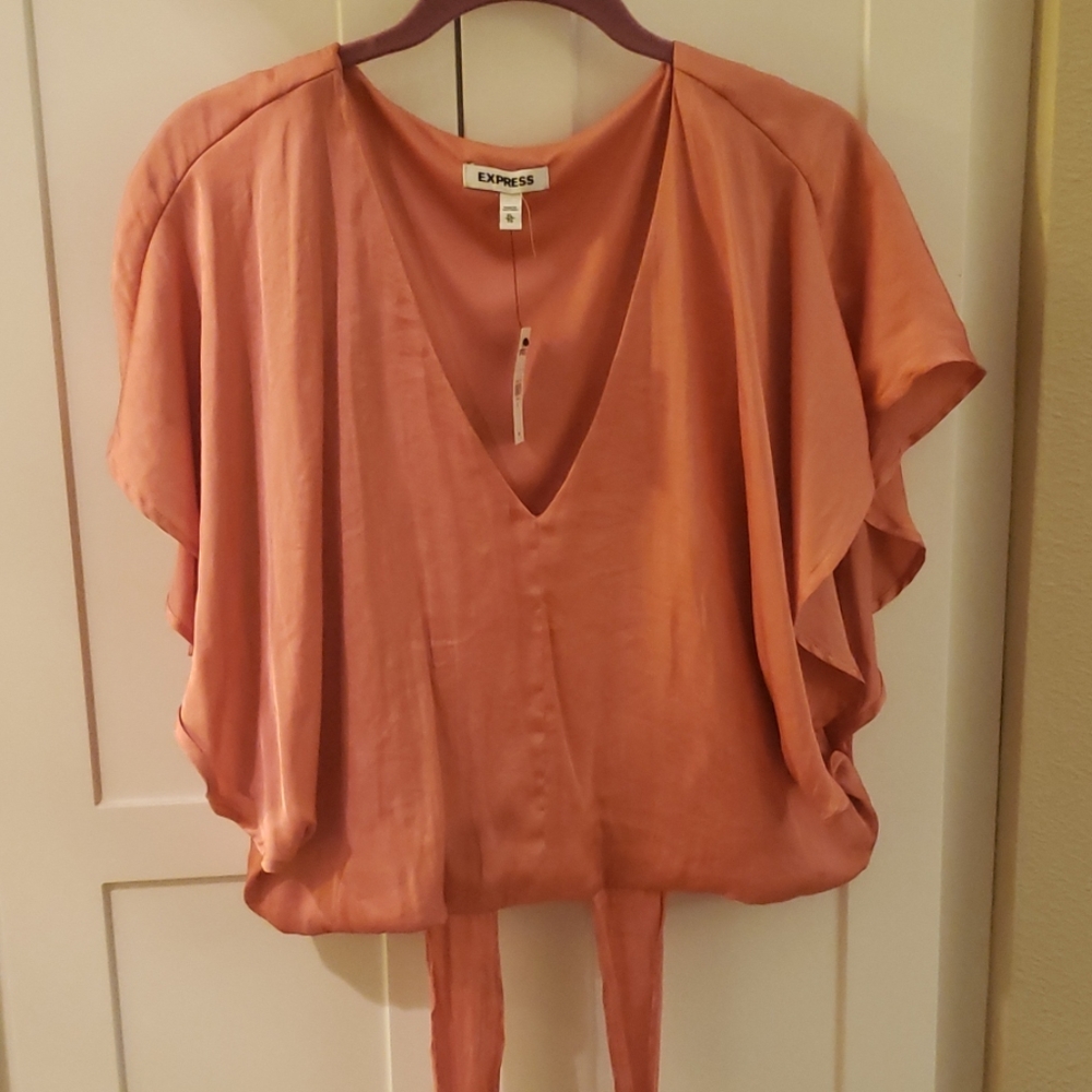 Express blouse.